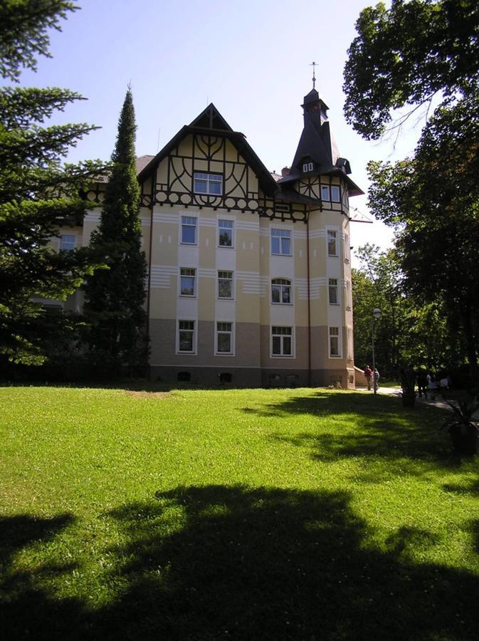 Villa Grohmann Lipová-lázně Esterno foto